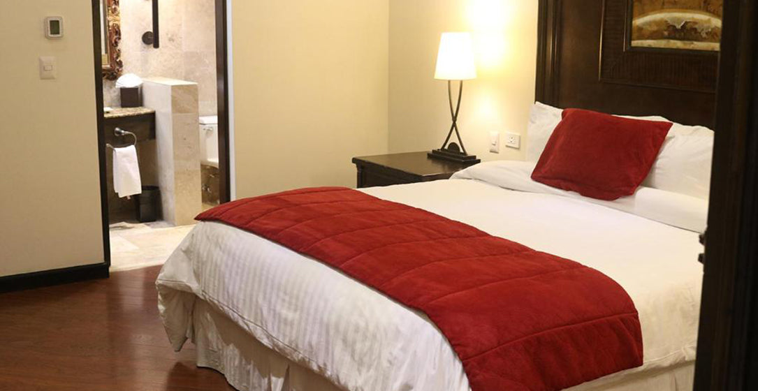 Volcán Acatenango y antigua Guatemala